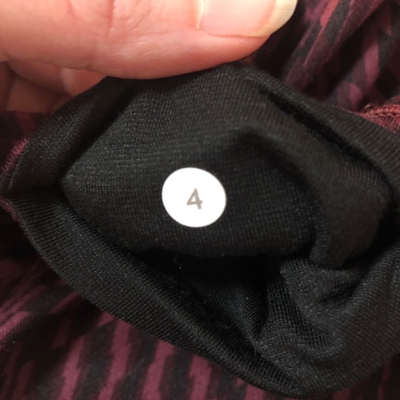 Lululemon Shifted Horizon Crop Leggings Maroon 4 - Picture 11 of 11